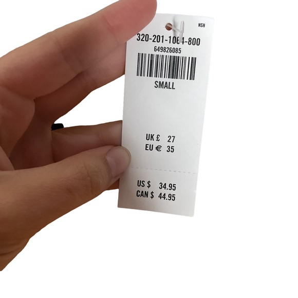 Hollister NWT Mustard Yellow Crewneck Pullover Sweater Lightweight - Picture 5 of 5